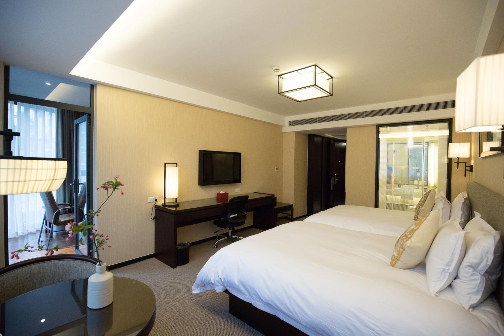 เอสเอสเอดับเบิลยู บูทิก โฮเต็ล หังโจว เฉียนเต่า เลค Hotel Chun'an ภายนอก รูปภาพ