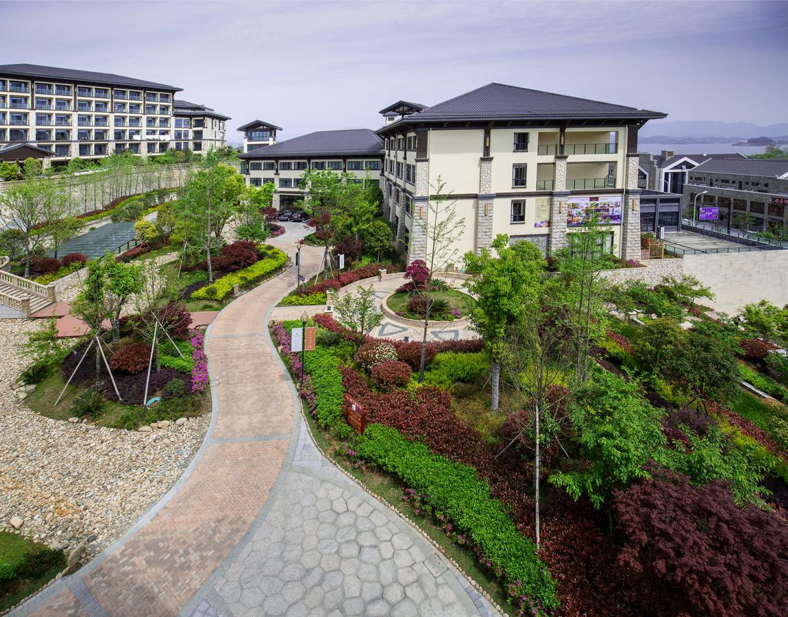 เอสเอสเอดับเบิลยู บูทิก โฮเต็ล หังโจว เฉียนเต่า เลค Hotel Chun'an ภายนอก รูปภาพ