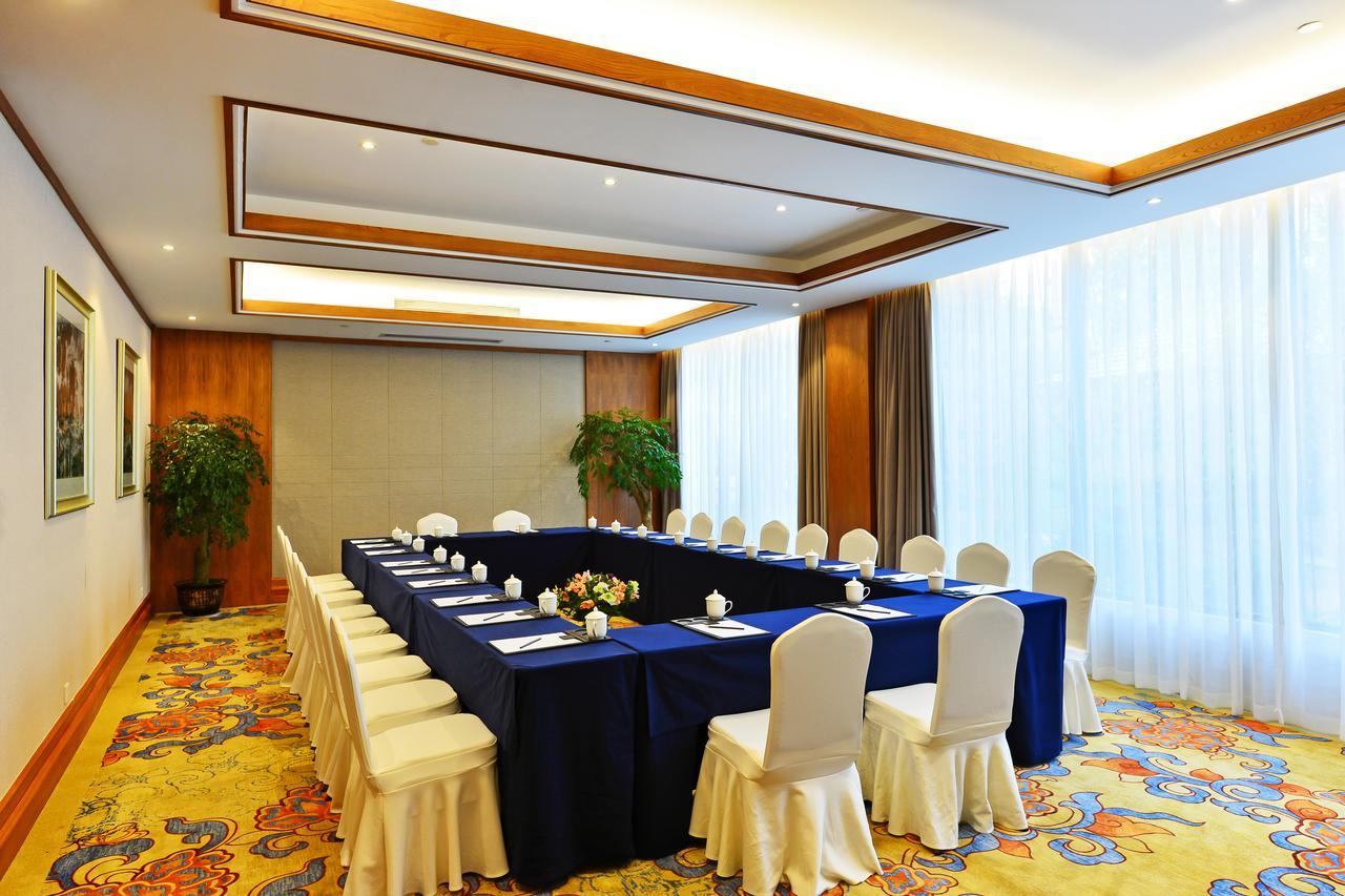 เอสเอสเอดับเบิลยู บูทิก โฮเต็ล หังโจว เฉียนเต่า เลค Hotel Chun'an ภายนอก รูปภาพ