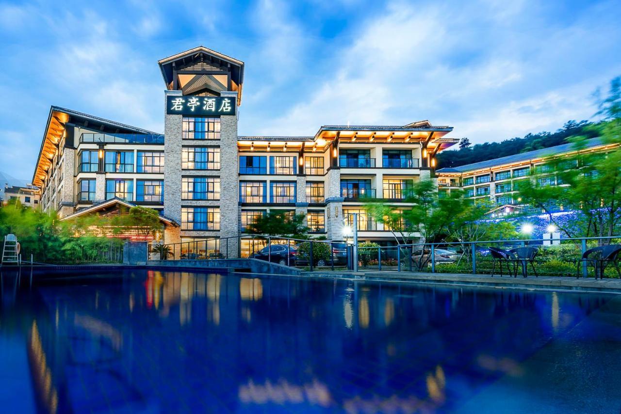 เอสเอสเอดับเบิลยู บูทิก โฮเต็ล หังโจว เฉียนเต่า เลค Hotel Chun'an ภายนอก รูปภาพ